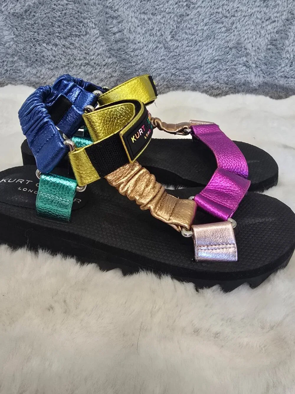 Kurt Geiger Orion Wedge Sandal Metallic Leather Women's Size 35 NEW - Picture 3 of 8